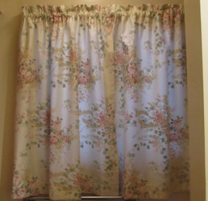 bathroom-curtains